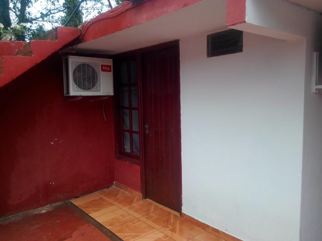 Iguazu Rey Hostel Puerto Iguazú Esterno foto