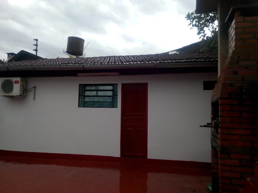 Iguazu Rey Hostel Puerto Iguazú Esterno foto