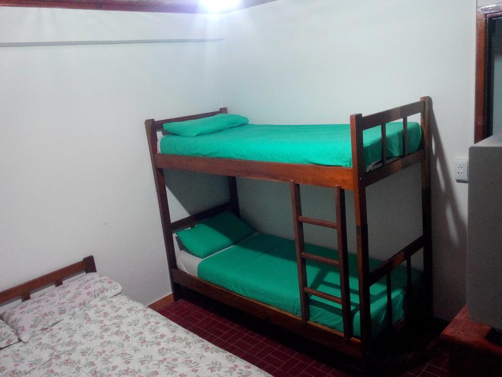 Iguazu Rey Hostel Puerto Iguazú Camera foto
