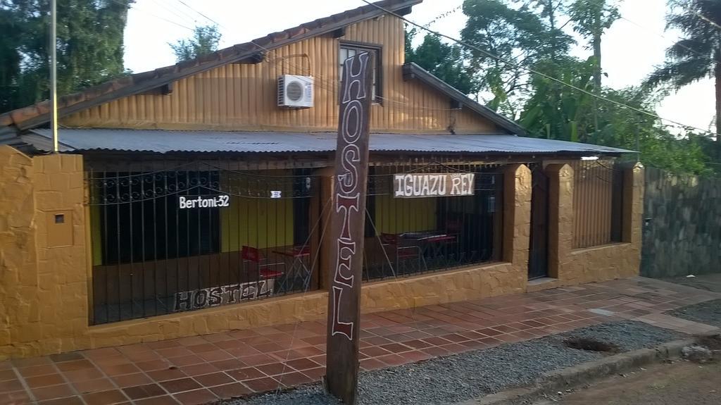 Iguazu Rey Hostel Puerto Iguazú Esterno foto